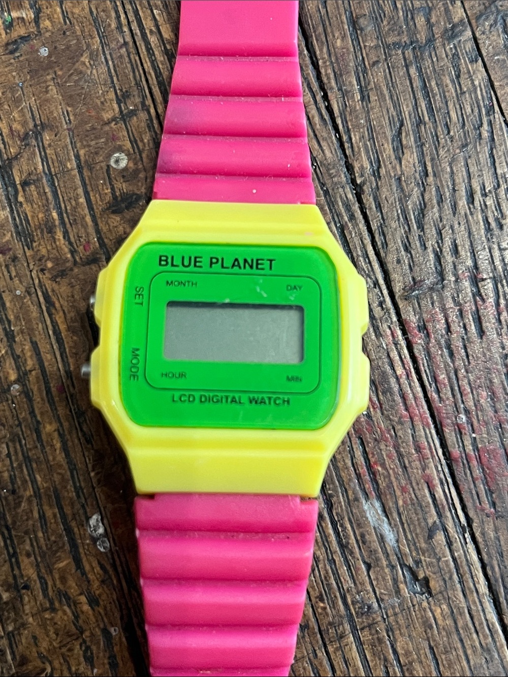 Vintage Blu Planet Neon Pink Strap Yellow Case Digital Watch never used
